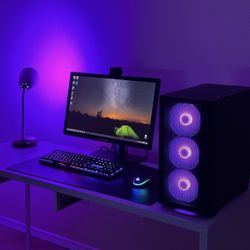 Full PC Setup – Monitor, Keyboard, Mouse, Headset – Plug & Play