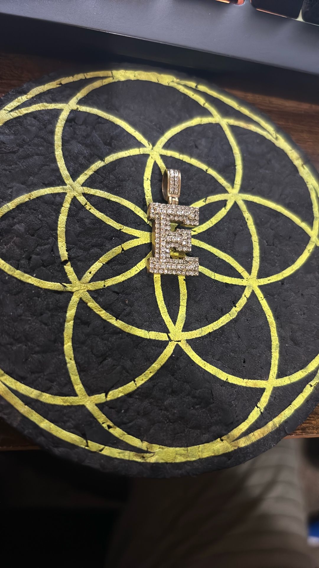 10k gold 1.08Ct Real diamonds