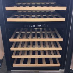 Maximum wine cooler 23.5 ft.³ 46 bottle capacity
