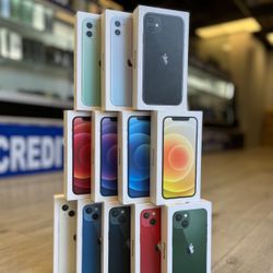 iPhone 11, 12, & 13 (Take It Home In Payments/ llévalo a casa en pagos