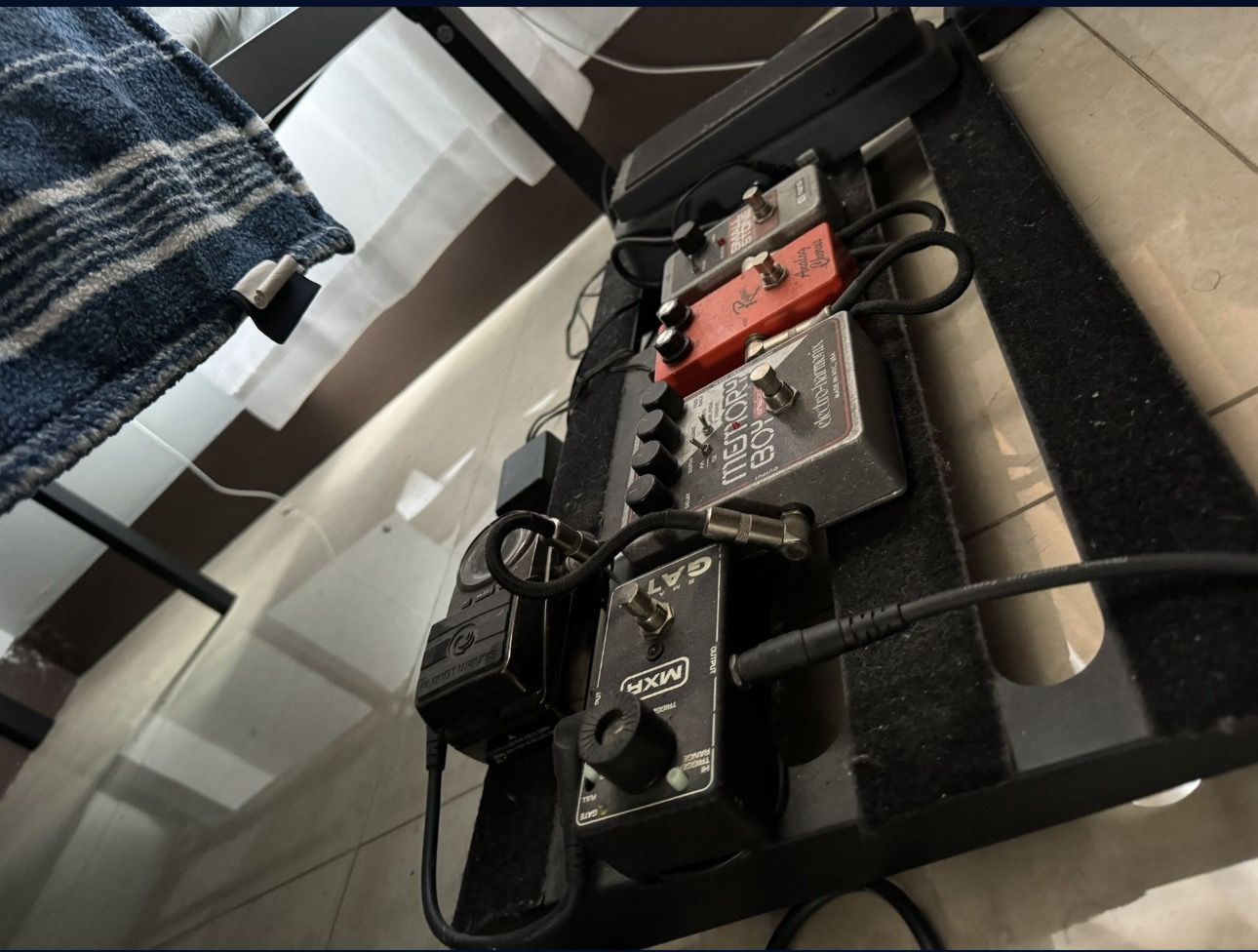 Guitar Pedal Board With Effects