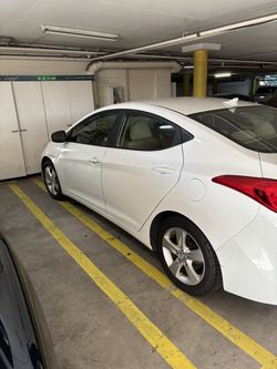 2012 Hyundai Elantra