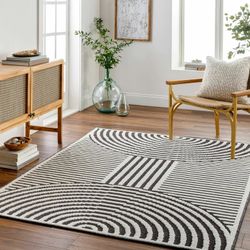 Large area rug 7ftx10ft white and dark grey never been used brand new