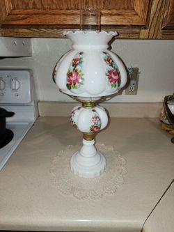 A Very Beautiful Gone Away With The Wind Oil Lamp. 