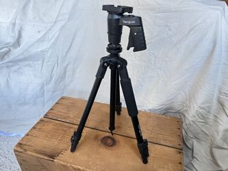 Targus Tripod 360° Trigger 54" Camera Tripod Black