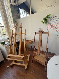 Art Studio Closing Jack London Square !! Tons of Supplies