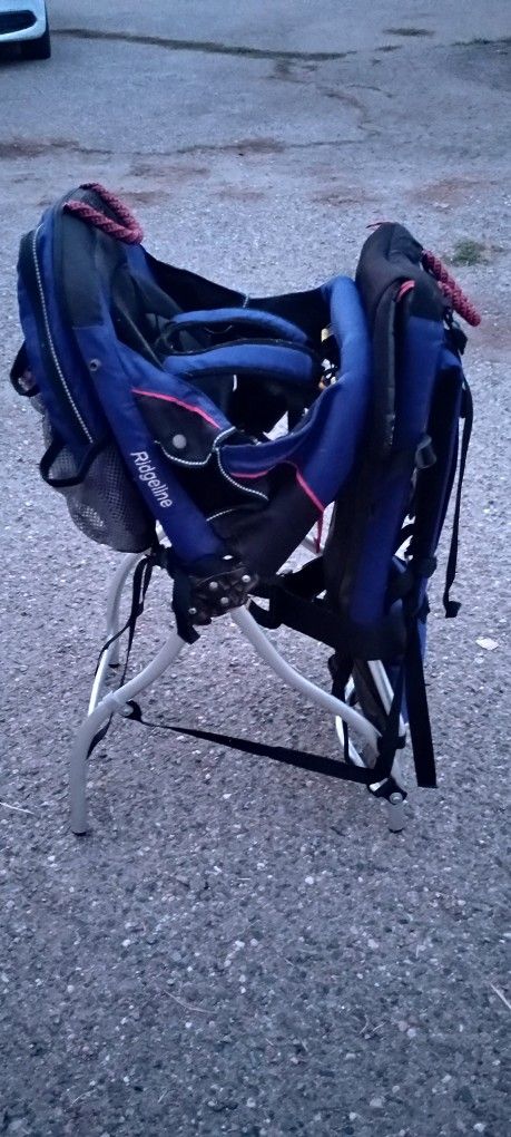 🌄 Kelty Kids Ridgeline Outdoor Backpack Carrier – Like New 🧒🎒