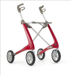 Carbon Ultralight
World’s lightest rollator walker