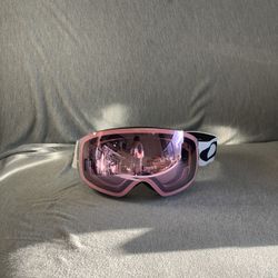 Oakley Ski / Snowboard Goggles – White Frame, Pink Mirror Lens