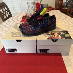 Nike Dunk Low SB Nardwuar Size 9.5 BRAND NEW