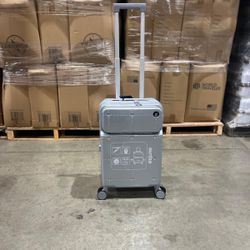 Carry On 20” - Luggage Sale - Different colors 