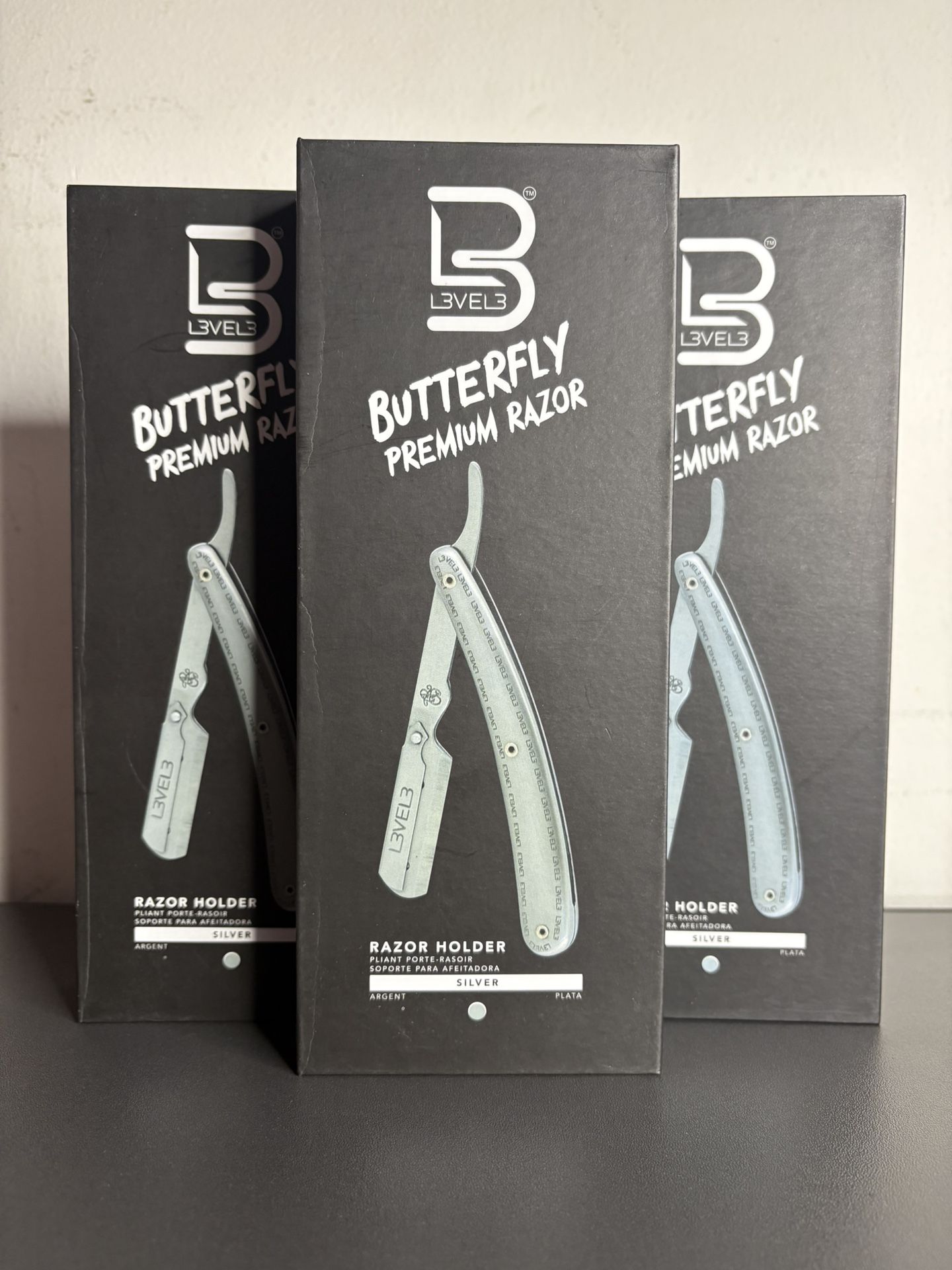 L3VEL3 Butterfly Premium Razor Holder