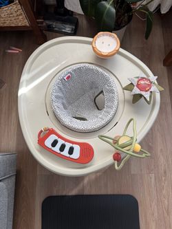 Baby Activity Jumper Saucer with Toys