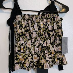 Brand New! Top