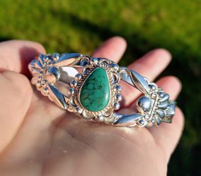 Vintage Sterling Silver Turquoise Cuff Bracelet
