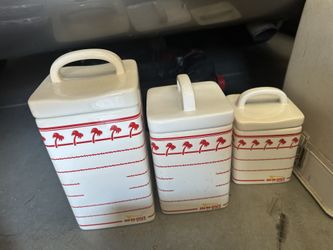 In-N-Out Burger Restaurant Ceramic Jar set