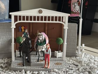 Multiple Schleich Sets/Figures