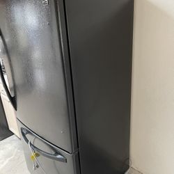 Black Refrigerator Freezer