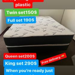 Huge sale for Mattress And Box Twin size mattress and box 150.$ full 190$ Queen 200$ king 290$. free delivery free set up 708….289…7715… cash or Zelle