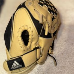 Adidas Youth Baseball Glove