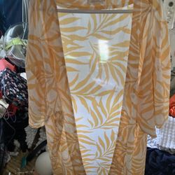 Madison Du Soir Yellow and Cream Palm Leaf Kimono