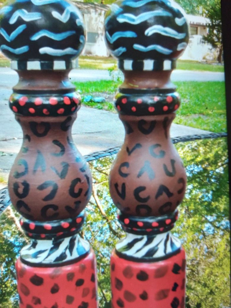 hand painted Salt N Pepper