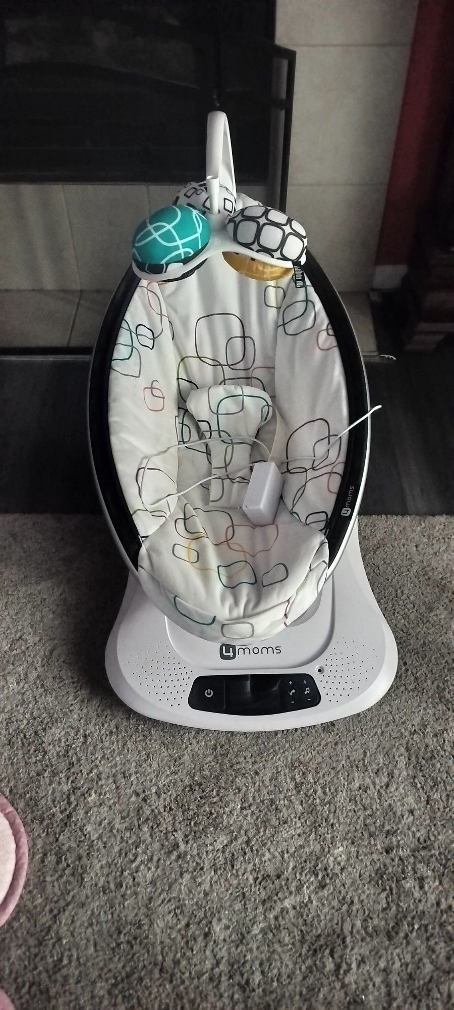 MamaRoo Bluetooth Baby Swing