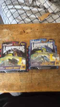 Car Tuned Lowriders Series 4 Die-Cast 2-Pack