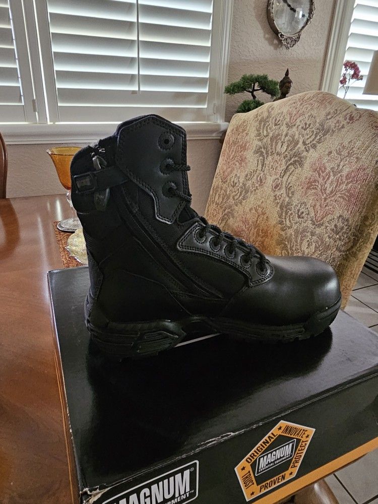 Magnum Men's Boot