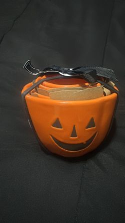 Rae Dunn Pumpkin measuring cups