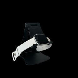 Apple Watch SE (2nd Gen) – 44mm, White Band (Excellent Condition)