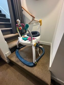Fisher Price Space Saver Jumparoo Activity Center