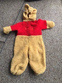 Pooh Disney 2-4 t costume