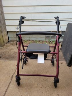 GUARDIAN ROLLATOR WALKER