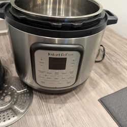 Instant pot Duo Crisp  + Air Fryer 