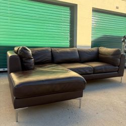 Luxury Italian Leather Sectional Couch From Design Within Reach 🛻 Delivery Available🛻