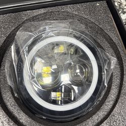 7" LED Chrome HALOMAKER® Headlight (Daymaker Replacement) with Auxiliary Passing Lamps for Harley® Touring & Softail 