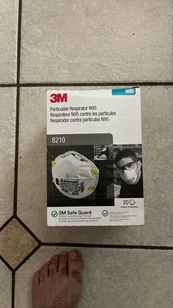 3M 8210 N95 Particulate Respirator Box