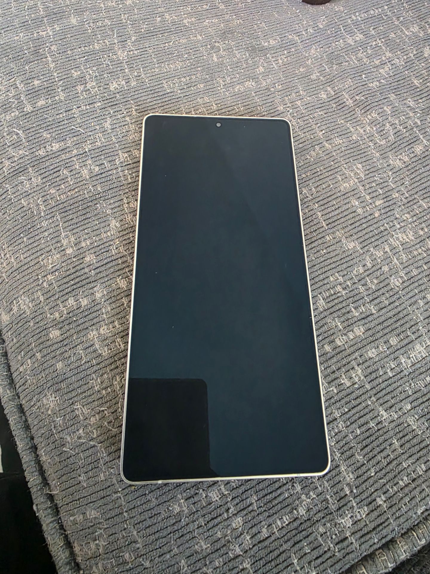 Samsung 25 +