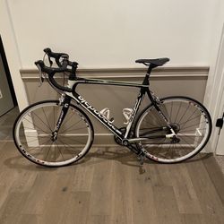 Cannondale Synapse 6 Tiagra Carbon Road Bike