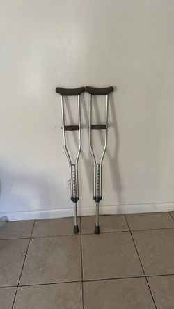 Crutches “Muletas”