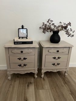 Beautiful nightstands - end tables