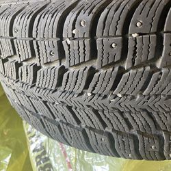 4 studded snow tires