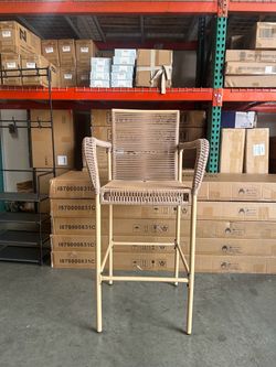 Outdoor Bar Stools. Patio Bar Chairs with Armrests and Backrest Wicker Rattan (Beige)