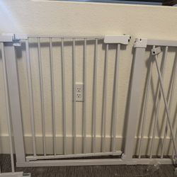 Baby Gate 30” Tall Expandable 