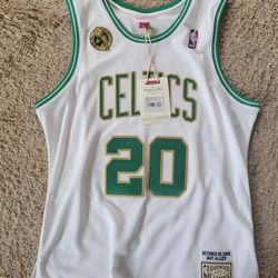 Mitchell and Ness Ray Allen 2009 Jersey NWT LARGE