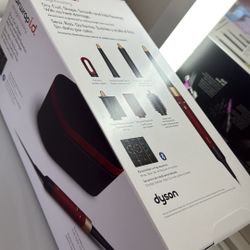 Dyson Airwrap i.d. Red Velvet Color 