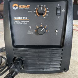Hobart 115V/140A MIG Welder with C25 Gas