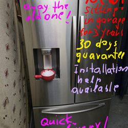 New Samsung French door refrigerator 28 cu ft Stainless steel 30 days guarantee