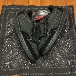 Travis Scott Jordan 1s 